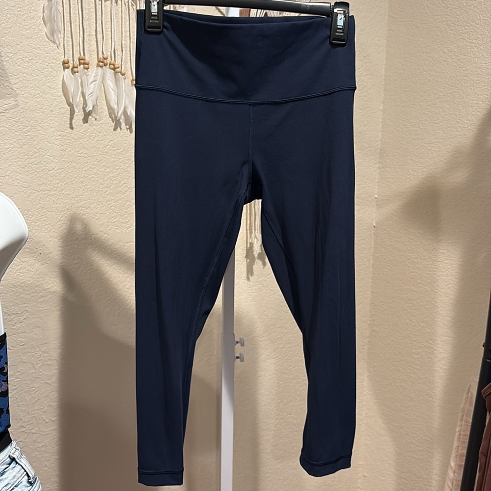 Lululemon True Navy Align High Rise Crop Sz8